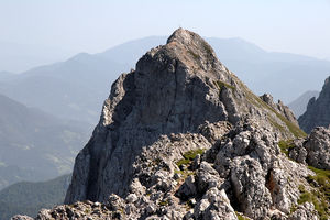 Koschutnikturm, Gipfel